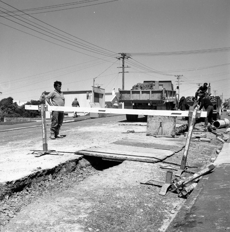 c. Crossing, Drainage, No 55 Standen St
