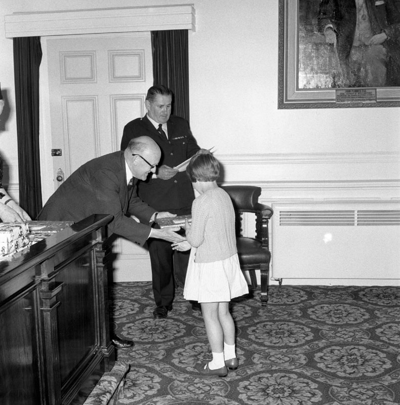 e. Traffic Safety Week, Council Chambers, Presentation by Cr Button