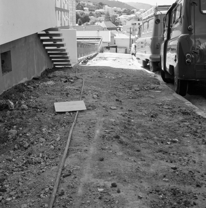 b. Footpath, Nairn St, Brooklyn Flats
