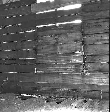 a. Sub Standard Dwelling, 90 Mein Street