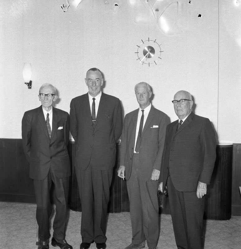 c. Four Town Clerks: EP Norman, BO Peterson, M Duckworth, FW Pringle