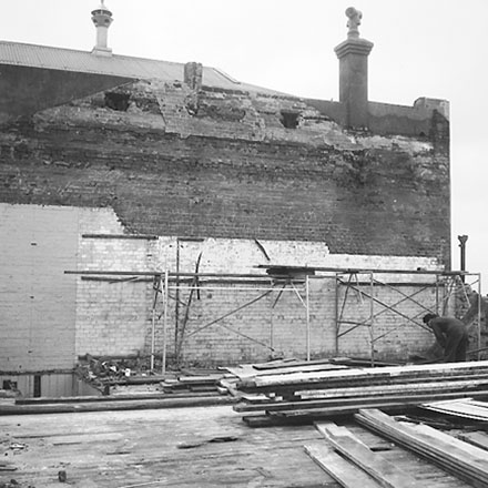 b. Wall, Mercer Street