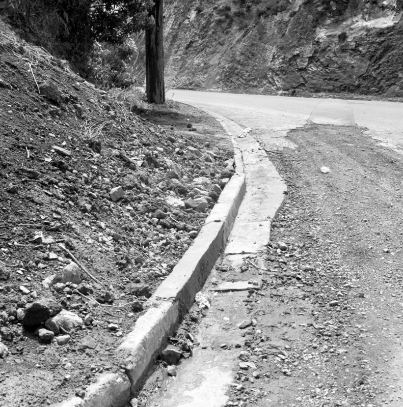 c. Ruahine St, Faulty kerbing, entrance to Hataitai Park Tennis Club