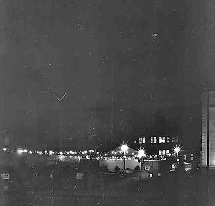 r. Wellington Festival, Night Lights