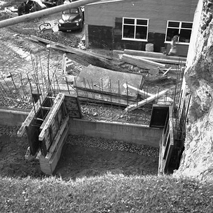 b. Job 2004, Construction of Retaining Wall &amp; Crane Frame, Webb Street Job 2017, Erection of Workshop &amp; Store, Webb Street