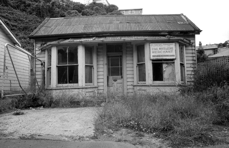 s. House, No 192 Aro Street