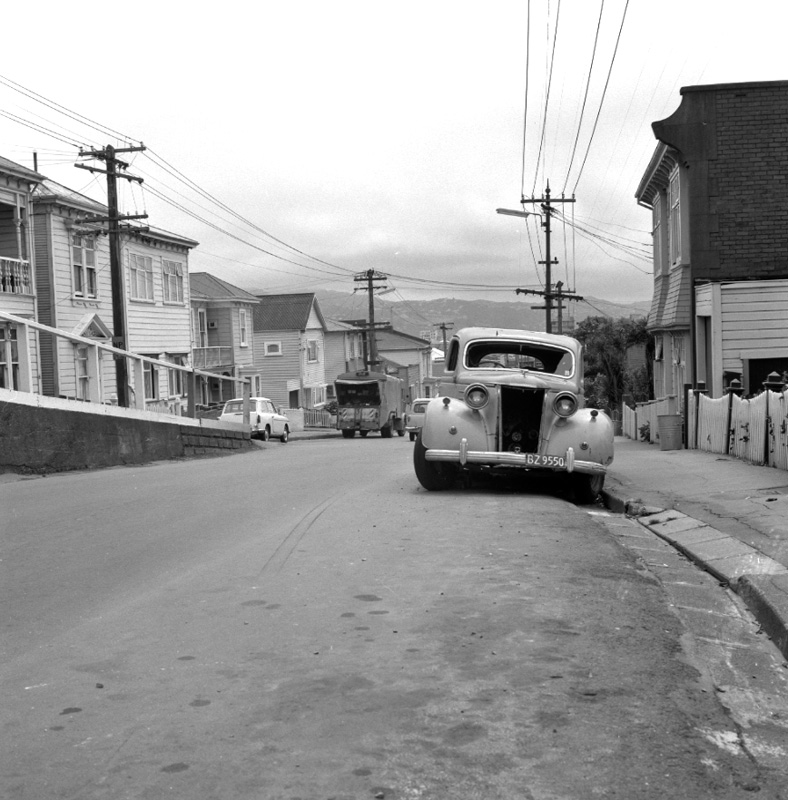 a. Derelict car, Hopper St
