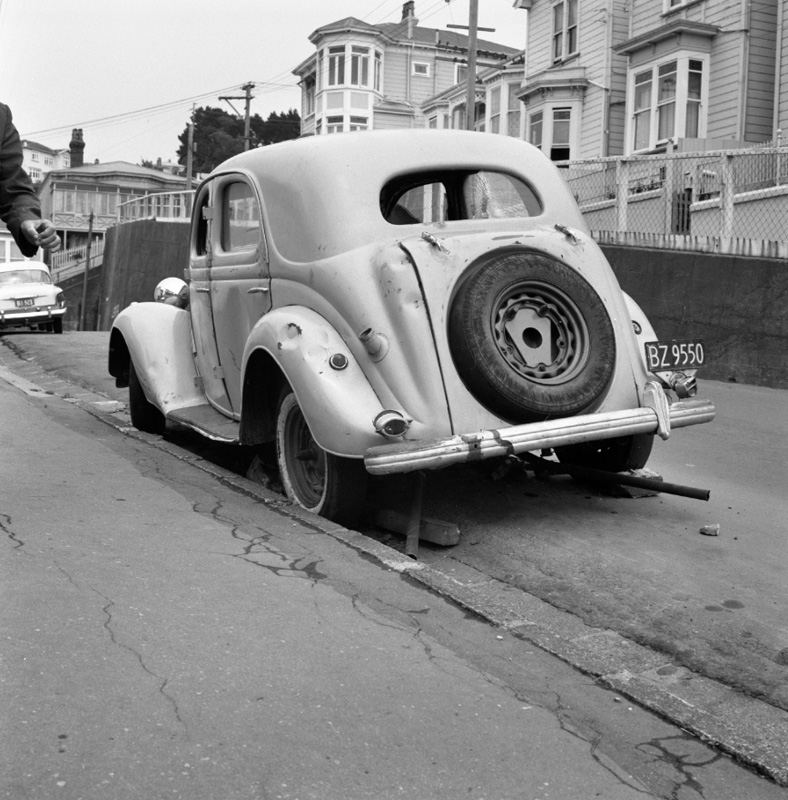 d. Derelict car, Hopper St