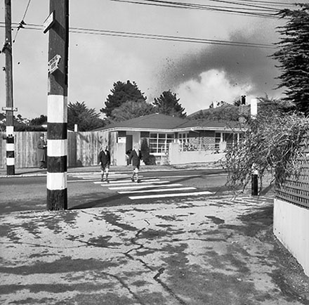 c. Streetscape, corner Karori Road, Fancourt Street and Hatton Street, Karori