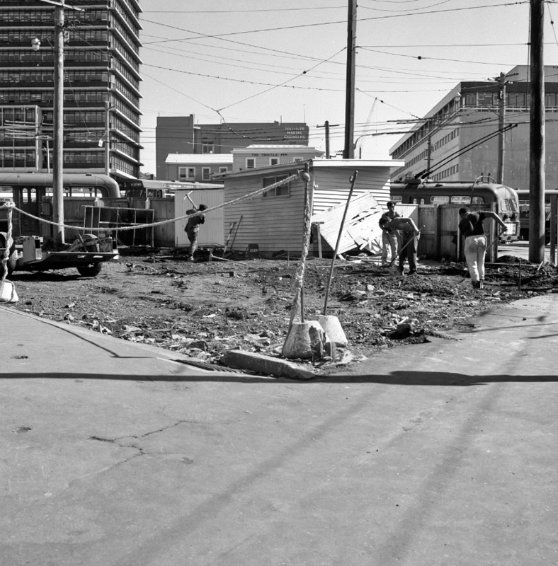 a. Construction of pedestrian subway, Lambton Quay to Railway Station