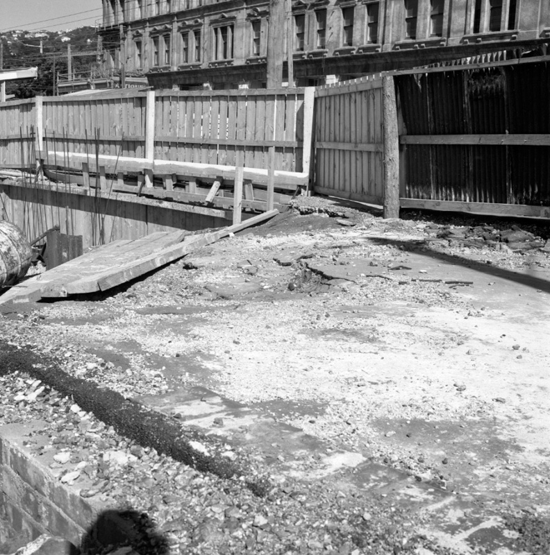 b. Construction of pedestrian subway, Lambton Quay to Railway Station
