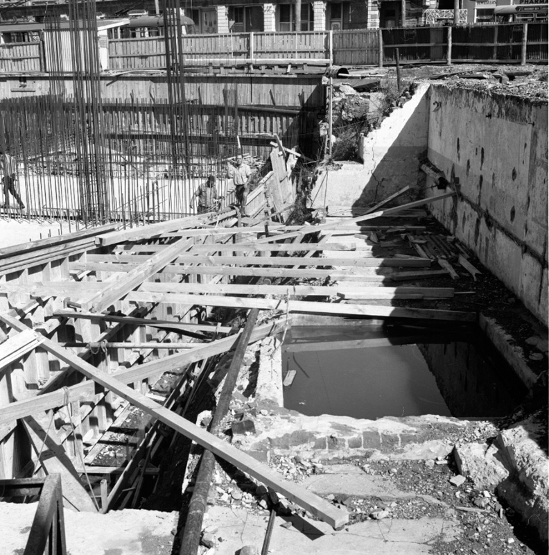 e. Construction of pedestrian subway, Lambton Quay to Railway Station