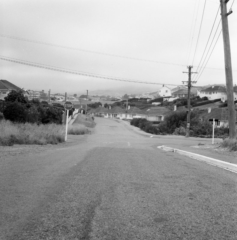 h. Intersection of Moorefield and Haumia Street