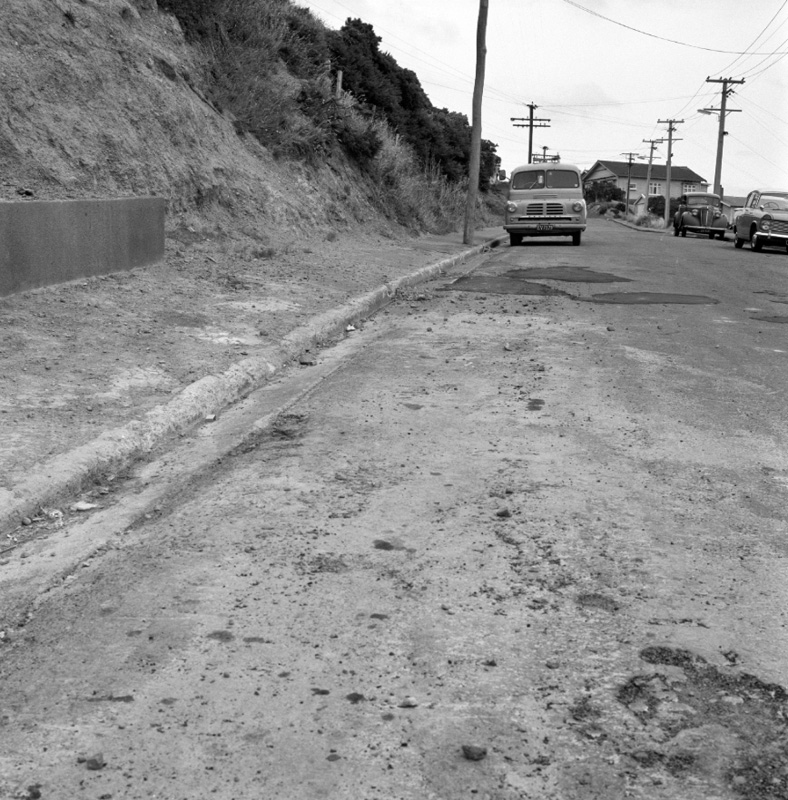 a. State of footpath and road, No 11C Lonsdale Crescent