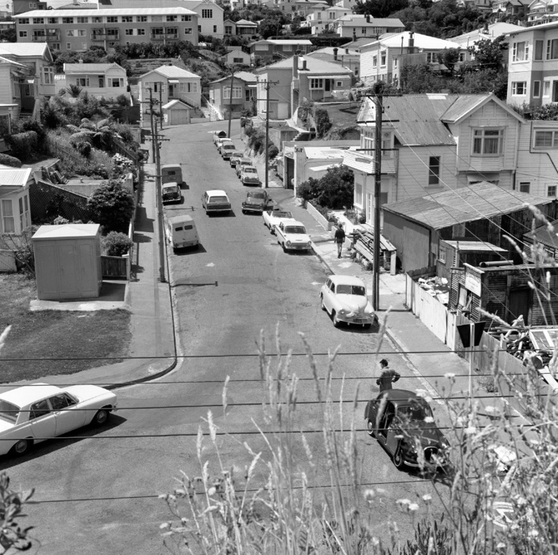 b. Cars and garage, McKinley Crescent