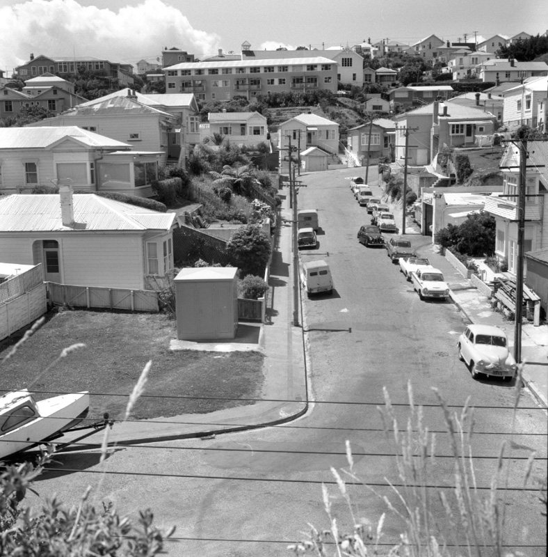 d. Cars and garage, McKinley Crescent