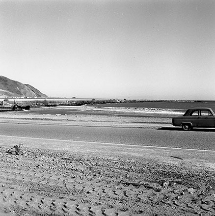 k. Streetscape, Cobham Drive, Calabar Road. Motor vehicles