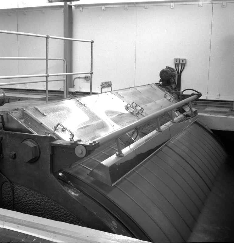 f. Micro strainer, Morton Dam, Wainui water catchment area