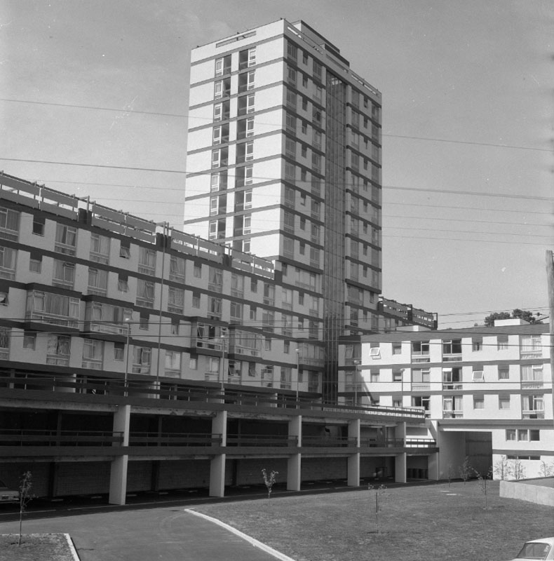 i. Brooklyn Flats, Brooklyn Rd, Nairn St