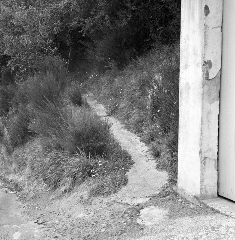 h. Accesses, Barnard St