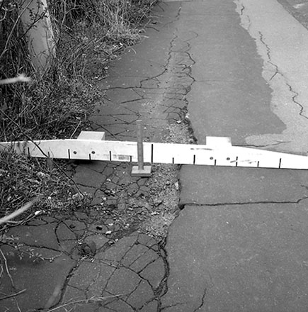 a. Footpath, outside 19 Crawford Road
