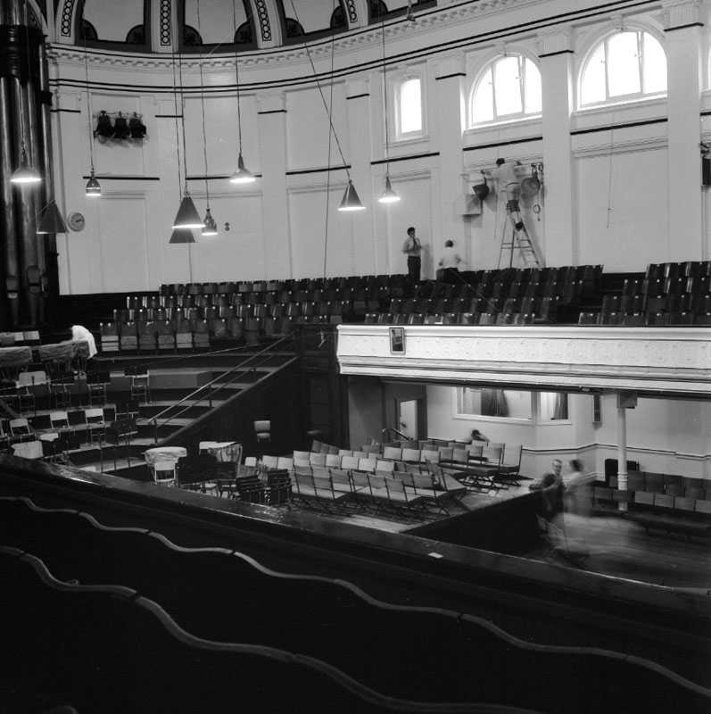 b. Position of NZBC lights in Town Hall