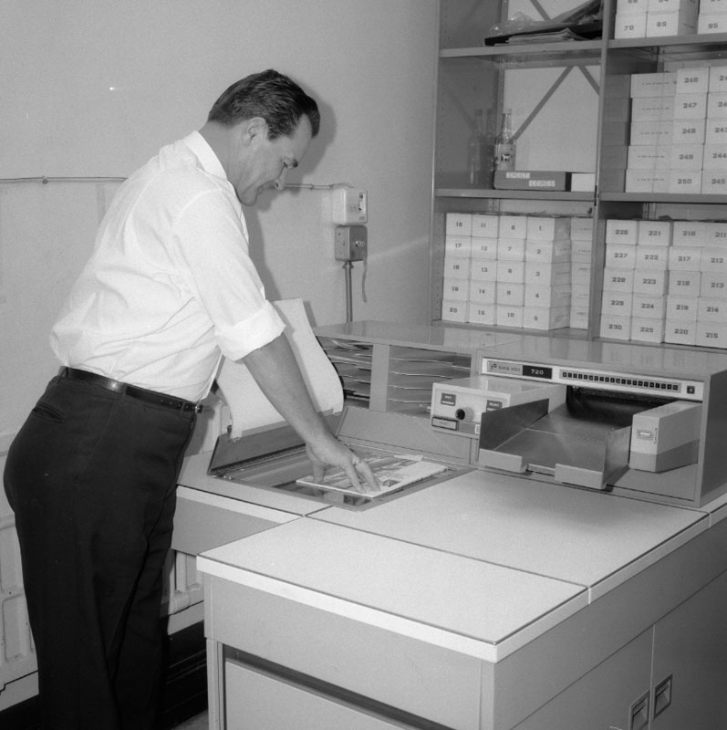 e. Mr Graham Pointon on Xerox Printer