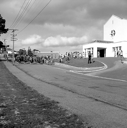 b. Karori Chapel, Anzac Day
