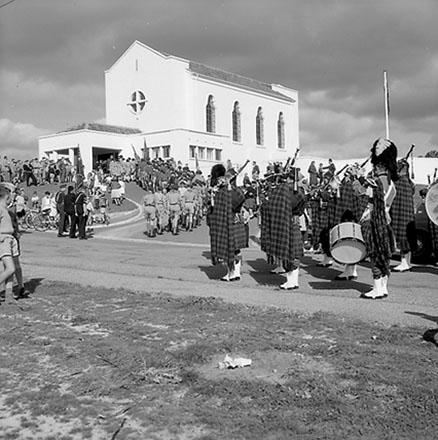 h. Karori Chapel, Anzac Day