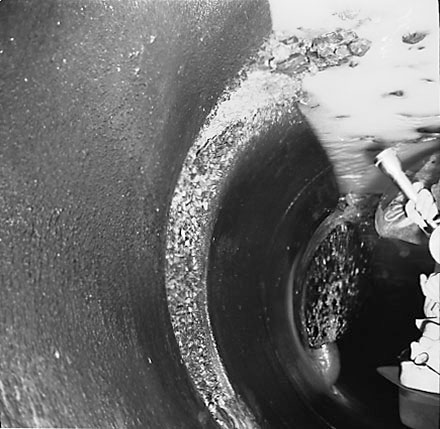 a. Broken Safety Bollard, Jervois Quay, views South and North from Bollard