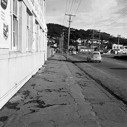 b. Streetscape, Seatoun Road [Rongotai Road], Kilbirnie