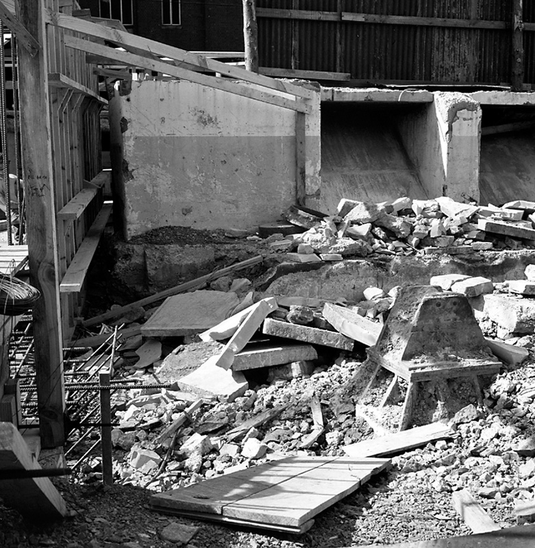 d. Construction pedestrian subway, Lambton Quay to Railway Station