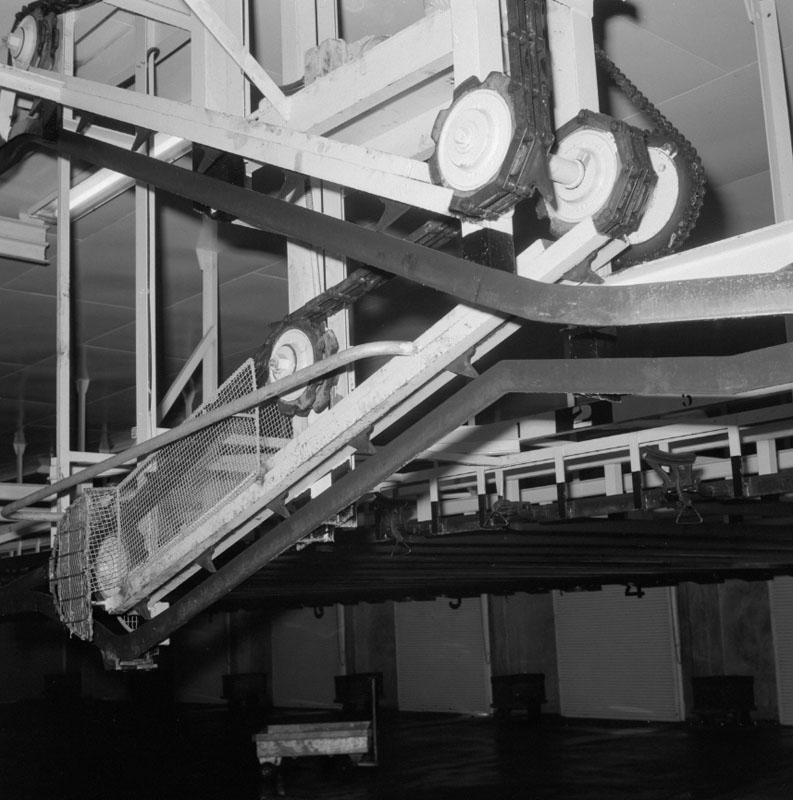 q. Abattoirs, details of conveyor system