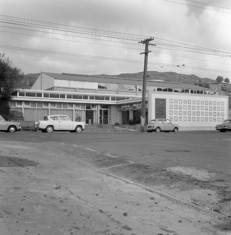 j. Karori Library