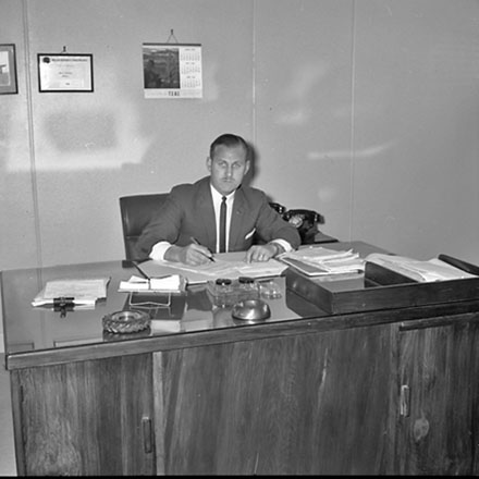 a. Portrait, Mr John William Redstone, Wellington Airport Manager