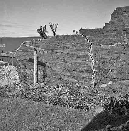 Job 2004, Retaining Wall, Webb Street
