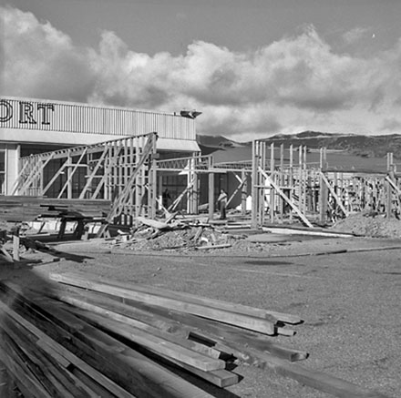 a. Construction of new building, Wellington Airport