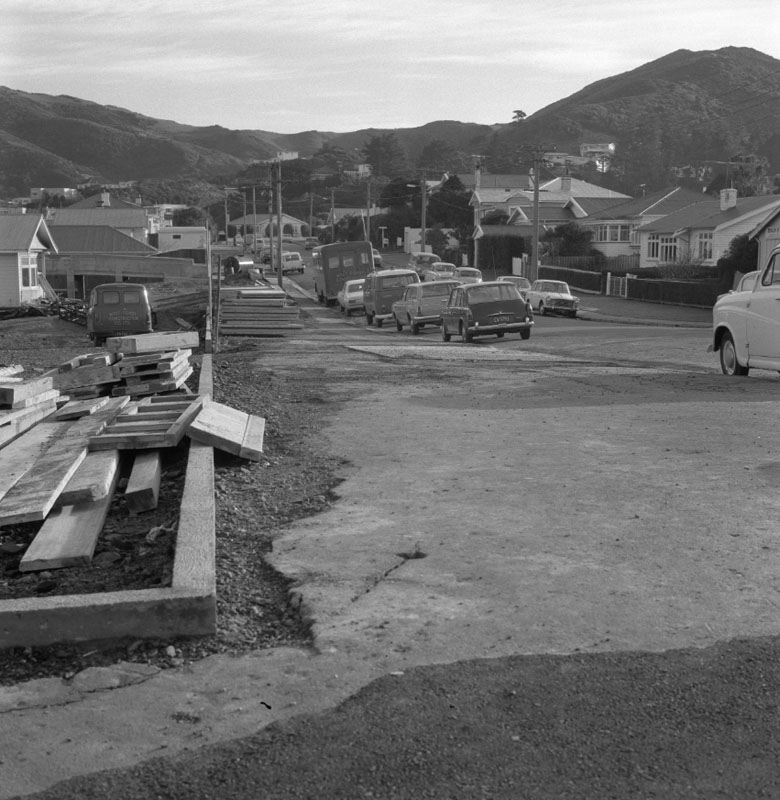 b. Footpaths: Karori Rd, Parkvale Rd, Raine St, West Coast Construction. Angus Ave-Armstrong Court Flats, Builders OVL