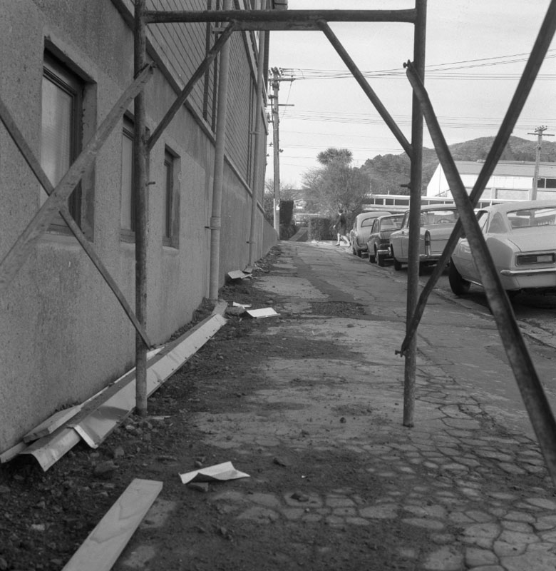 e. Footpaths: Karori Rd, Parkvale Rd, Raine St, West Coast Construction. Angus Ave-Armstrong Court Flats, Builders OVL