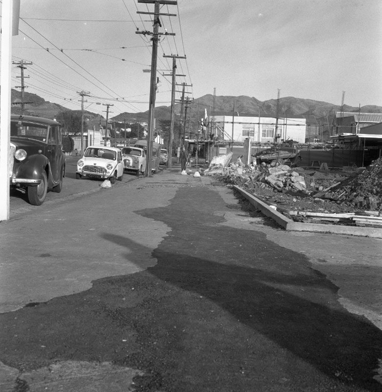 q. Footpaths: Karori Rd, Parkvale Rd, Raine St, West Coast Construction. Angus Ave-Armstrong Court Flats, Builders OVL