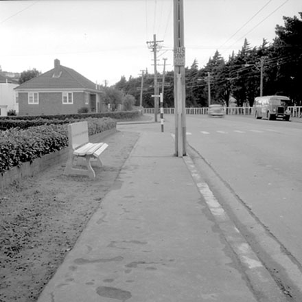 b. Bus Stop, Broadway, Strathmore