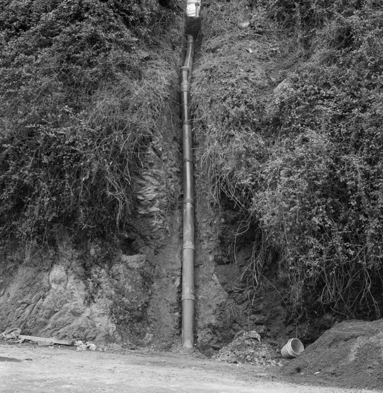 a. Ohiro Rd- Nos 130,132,134,136 - broken common sewer drain