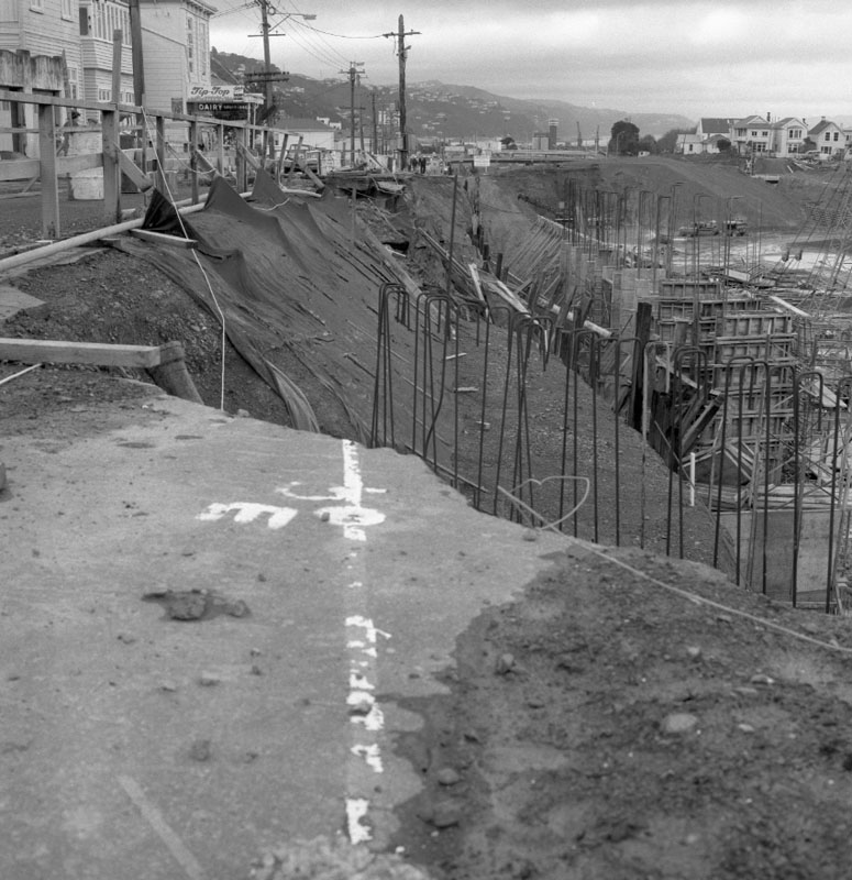 e. Slip - Tinakori Rd