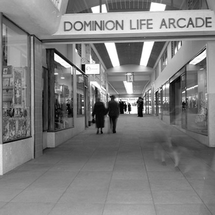 s. Dominion Life Arcade, pedestrians passing between Victoria Street and Willis Street