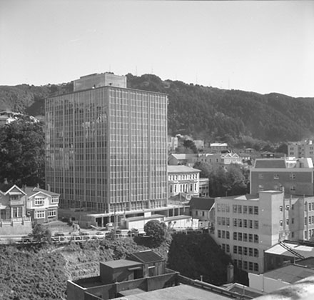 u. 96-102 The Terrace, Shell House