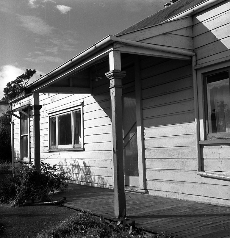 c. Nos 205-207 Tinakori Rd