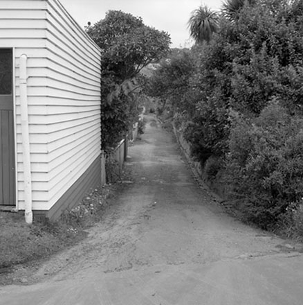 b. Footpath, Braithwaite Street