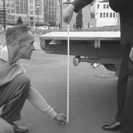 b. Motor Vehicle, Truck L47-384