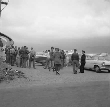 b. Worser Bay, Launching Ramp