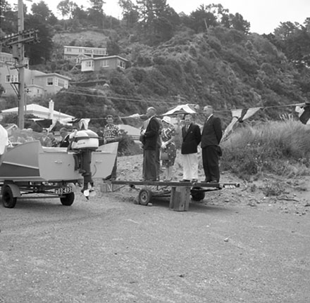 h. Worser Bay, Launching Ramp